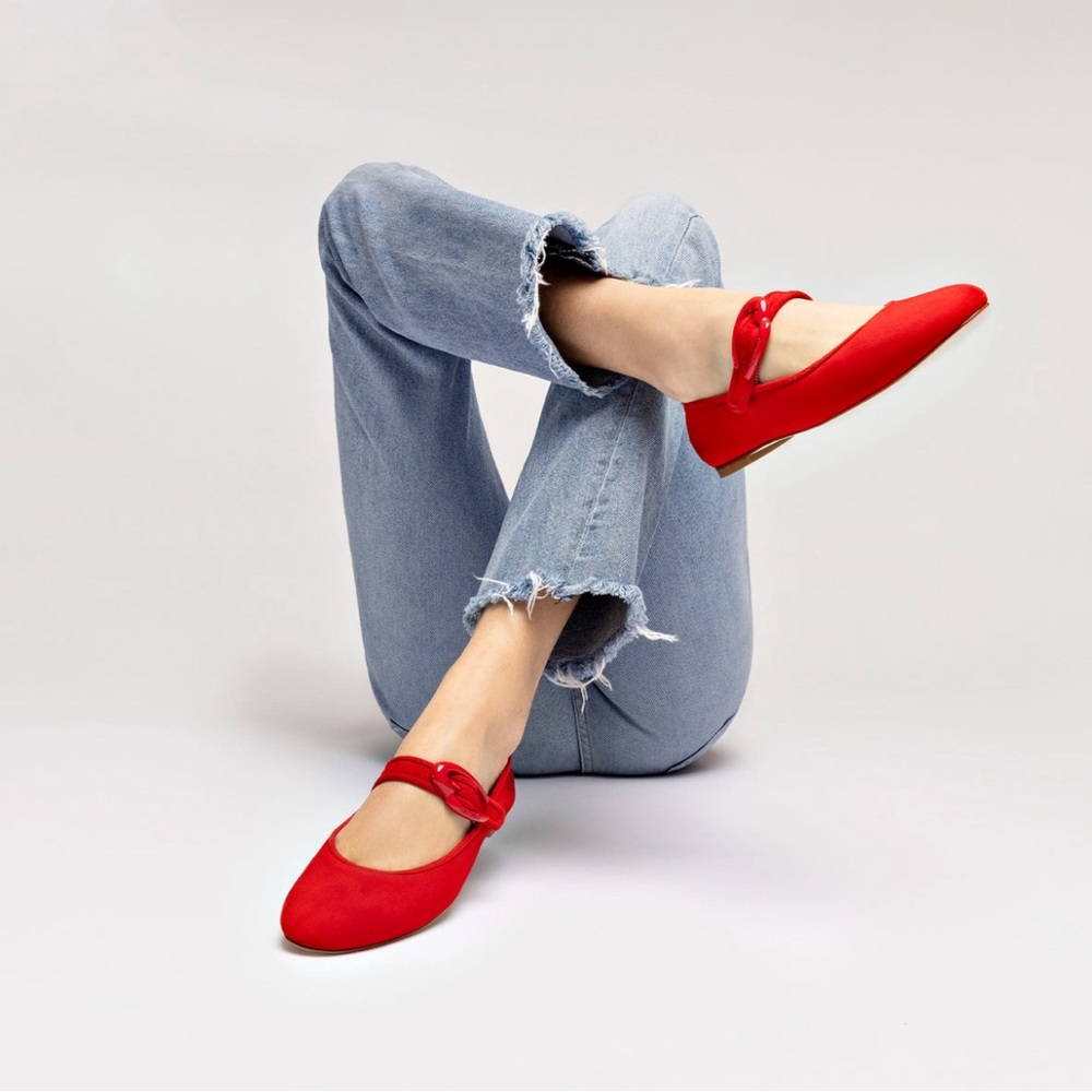 NWT Verona Ballet Flat In Scarlet Suede
